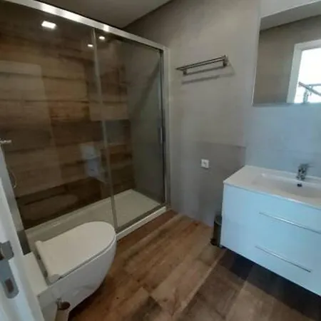Lisbon Tagus River 2 Suites Private Pool D * Almada