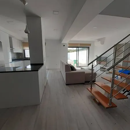 Lisbon Tagus River 2 Suites Private Pool D *