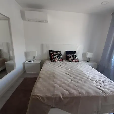 Lisbon Tagus River 2 Suites Private Pool D