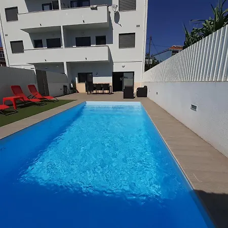 Lisbon Tagus River 2 Suites Private Pool D Apartamento Almada