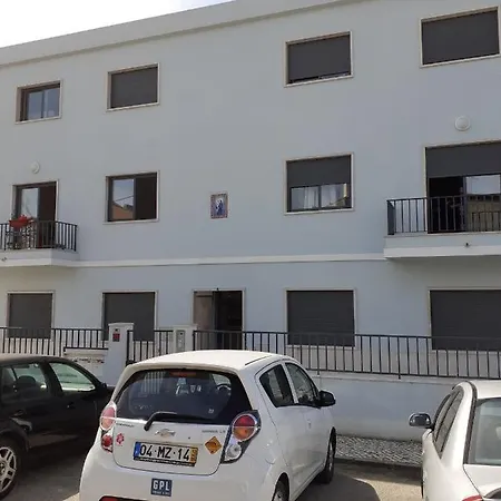 Lisbon Tagus River 2 Suites Private Pool D Apartment Almada